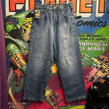Load image into Gallery viewer, Y2K South Pole Baggy Distressed Jeans Size 32”
