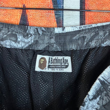 Load image into Gallery viewer, Bape Forest Camo Manhunt Shorts Size L
