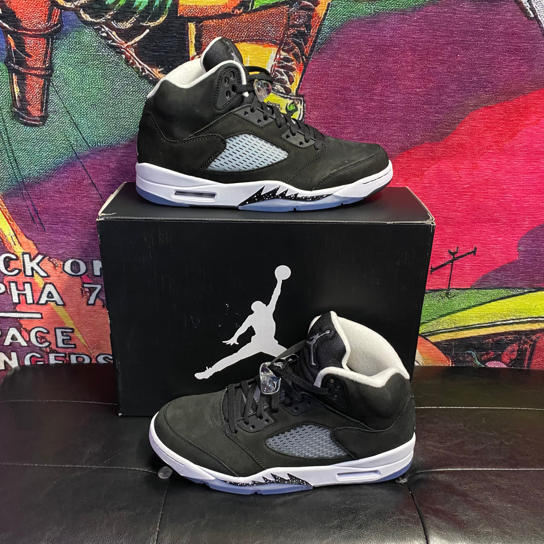 New Air Jordan 5 Oreo “Moonlight”Size 11