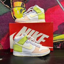 Load image into Gallery viewer, Nike Lemon Twist Dunk High Size 8W
