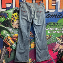 Load image into Gallery viewer, Lucky Brand Jeans Size 30”
